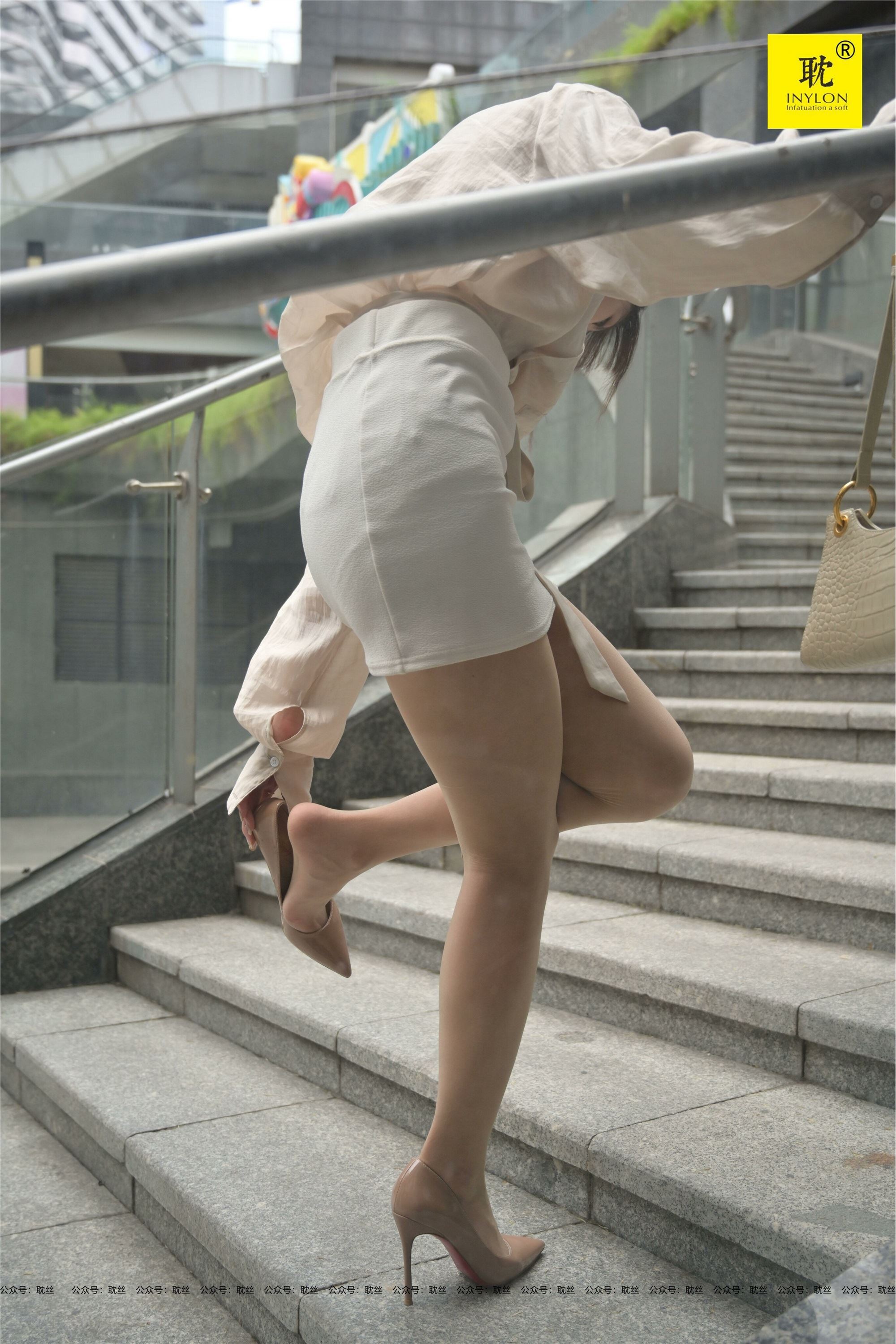 IESS异思趣向  第N种幻想之《一个人下班》⑤ 丘主管